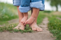 Barefoot Babies: Pros